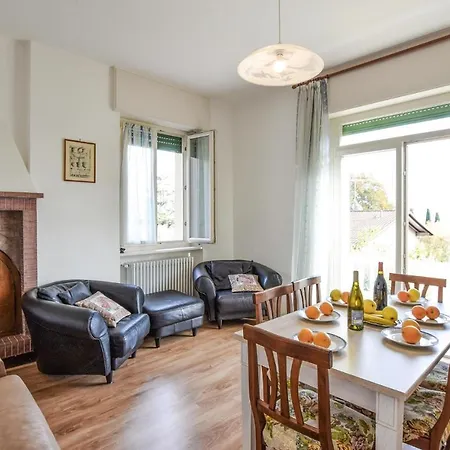 Apartment Awesome In With 3 Bedrooms