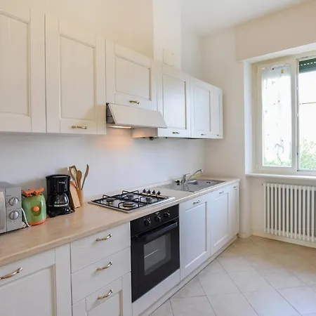 Apartment Awesome In With 3 Bedrooms