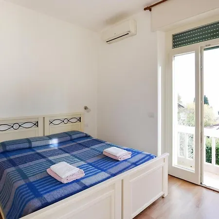 Apartment Awesome In With 3 Bedrooms